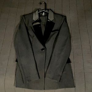 Women’s Tuxedo Jacket